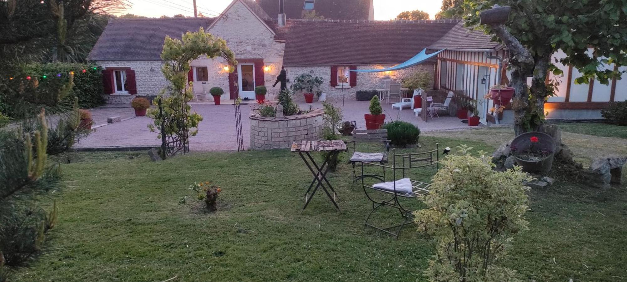Pertheville-Ners Les Lys Jolie Suite Parentale Privative Deux Adultes Avec Sdd מראה חיצוני תמונה